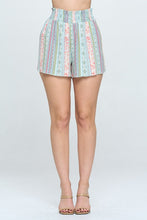 Load image into Gallery viewer, Smock waisted flare short pants