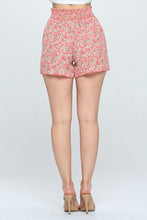 Load image into Gallery viewer, Smock waisted flare short pants