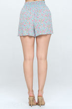 Load image into Gallery viewer, Smock waisted flare short pants