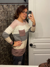 Load image into Gallery viewer, LONG SLEEVE COLOR BLOCK SWEATER