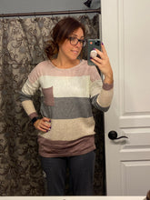 Load image into Gallery viewer, LONG SLEEVE COLOR BLOCK SWEATER
